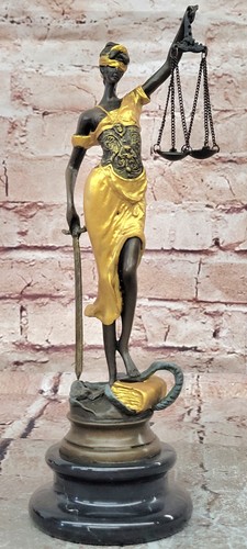 Statua bronzo dea - , della