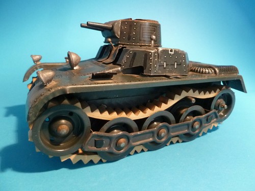 Gama tank grande - tank, carro