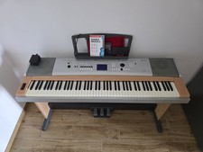 Pianoforte Digitale YAMAHA DGX-630 Con Pedaliera