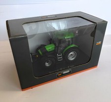 UNIVERSAL HOBBIES COLLECTION TRATTORE DEUTZ-FAHR AGROTRON K 100  SCALA 1/32 UH 2