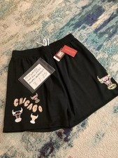 Pantaloncini neri nuovi con