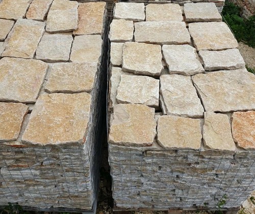 Pietra trani squadrata - pietra, cm