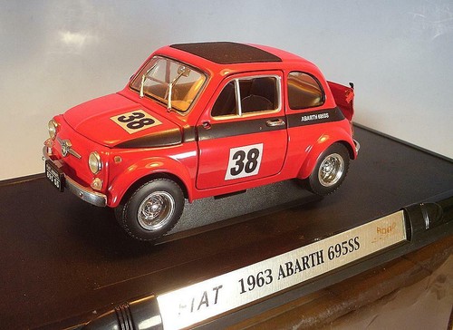 Firma stradale fiat - 1/18,