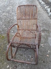 Sedia a Dondolo In Legno marrone 