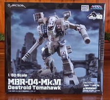 MACROSS DESTROID TOMAHAWK