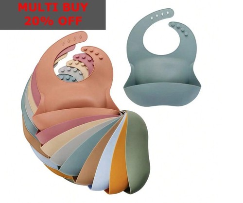 Bavaglino neonato carino