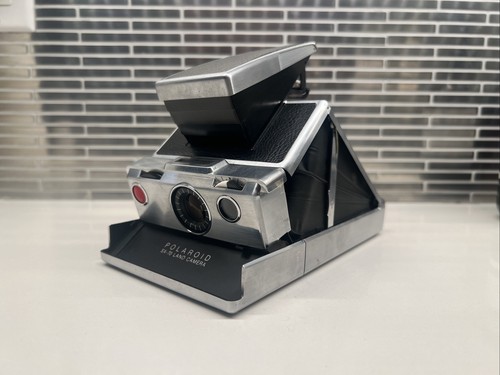 Polaroid land camera - sx-70,