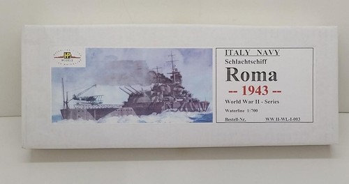 700 garage kit model - 1,