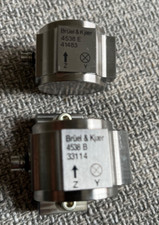 2X BRUEL KJAER ACCELEROMETRO