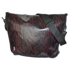 A.C. MILAN TRACOLLA IN