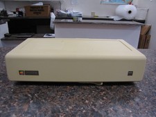 Vintage Apple Profile A9M0005