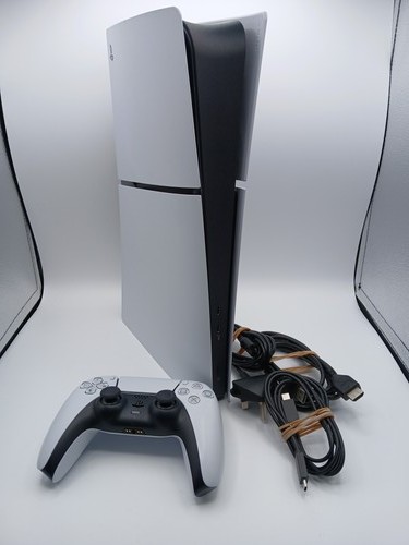 Playstation slim console - 5,