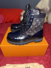 Stivaletti LOUIS VUITTON LV