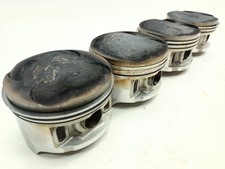 SET PISTONI MOTORE ENGINE PISTONS SET HONDA VFR 750 90-93 RC36E
