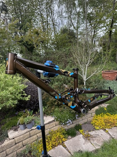 Telaio bici mtb sospensione