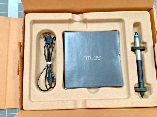 Wacom intuos small cth - intuos, pen