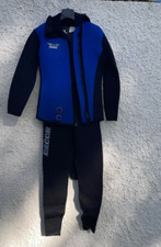 muta sub unisex   5 mm 2 pezzi con cappuccio colore mero /blu taglia 4