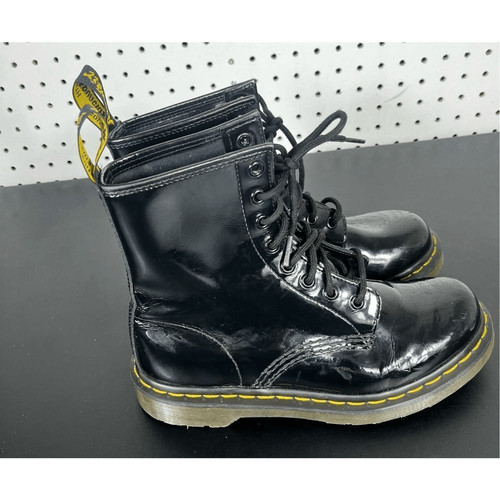 Dr.Martens combat boots