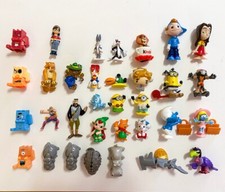 Lotto 33 Giochi Giocattoli Misti Varie Sorprese Kinder Ferrero Minions Puffi