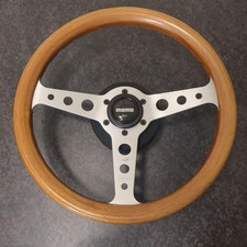 Volante a 3 razze MOMO Indy