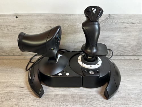 Joystick thrustmaster flight - thrustmaster, t.flight