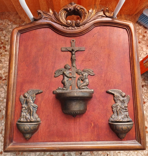 Acquasantiera antica muro - acquasantiera,