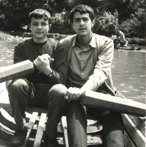 Foto vintage due giovani - , remi