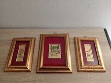 Quadri con disegno su colore