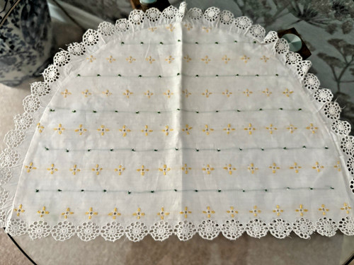 Vintage white cotton tea cosy - white,