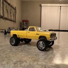 DODGE RAM 3500 DUALLY PRIMA