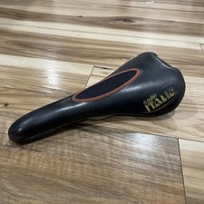 Indossato sella selle - indossato*, italia