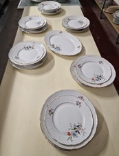 Servizio piatti 19 pezzi fine porcellana Thun