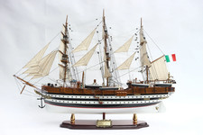 Modellino barca a vela Amerigo