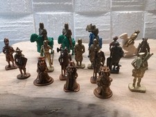 LOTTO DI 18 SOLDATINI METALLO Serie Miste SORPRESINE KINDER- Vintage