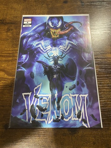 Venom quasi nuovo - nuovo, *