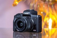 Canon EOS M50 Camera Digitale