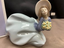 Figurina Lladro "TESORI DEL GIARDINO" #5591 ~ con scatola e confezione originali