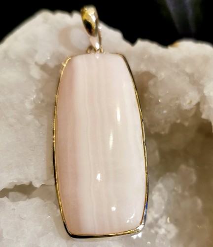 Ciondolo con calcite - , di