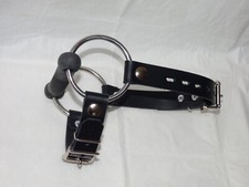 grosso bavaglio a bocca punta