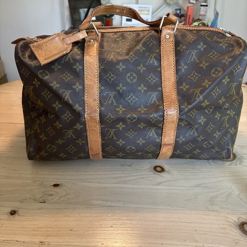 Autentico monogramma vintage