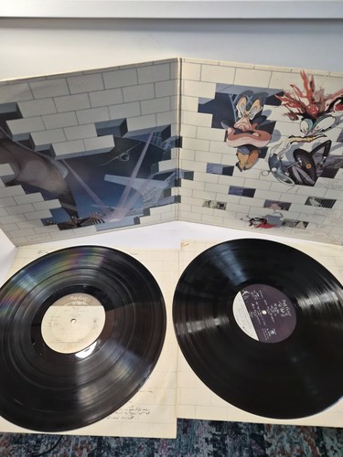 Pink floyd the wall 1979 - wall",