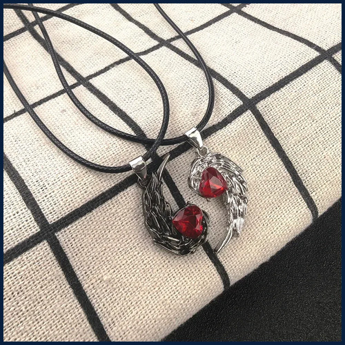 Collana con ciondolo angelo