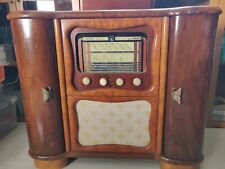 Mobile di radio antica anni 40/50 senza radio