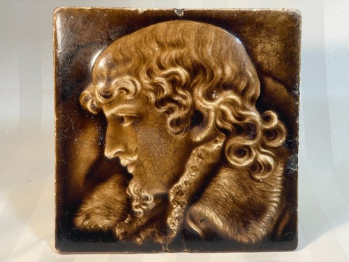 1885 ritratto maiolica - ca,