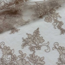 Tessuto Tulle Ricamato Giada