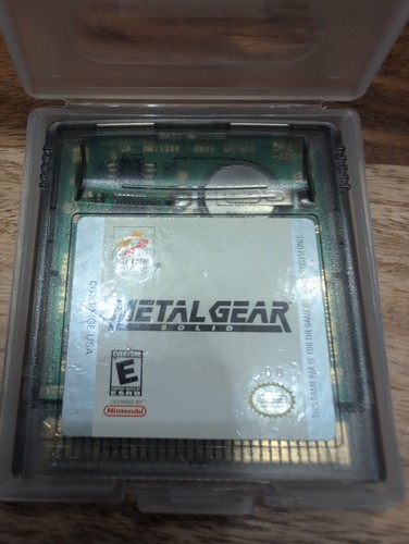 Metal gear solid - metal, gameboy