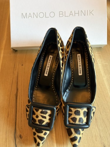 Manolo blahnik nuovo - blahnik, nuovo!