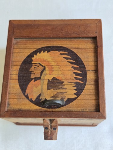 Scatola puzzle dispenser