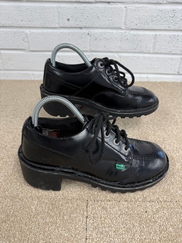 Scarpe stringate grosse