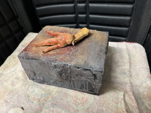 Dybbuk box disgusting - dybbuk, box-